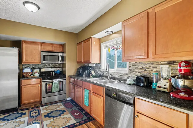 $164,900 | 70 Broadway Boulevard, Battle Creek, MI 49037