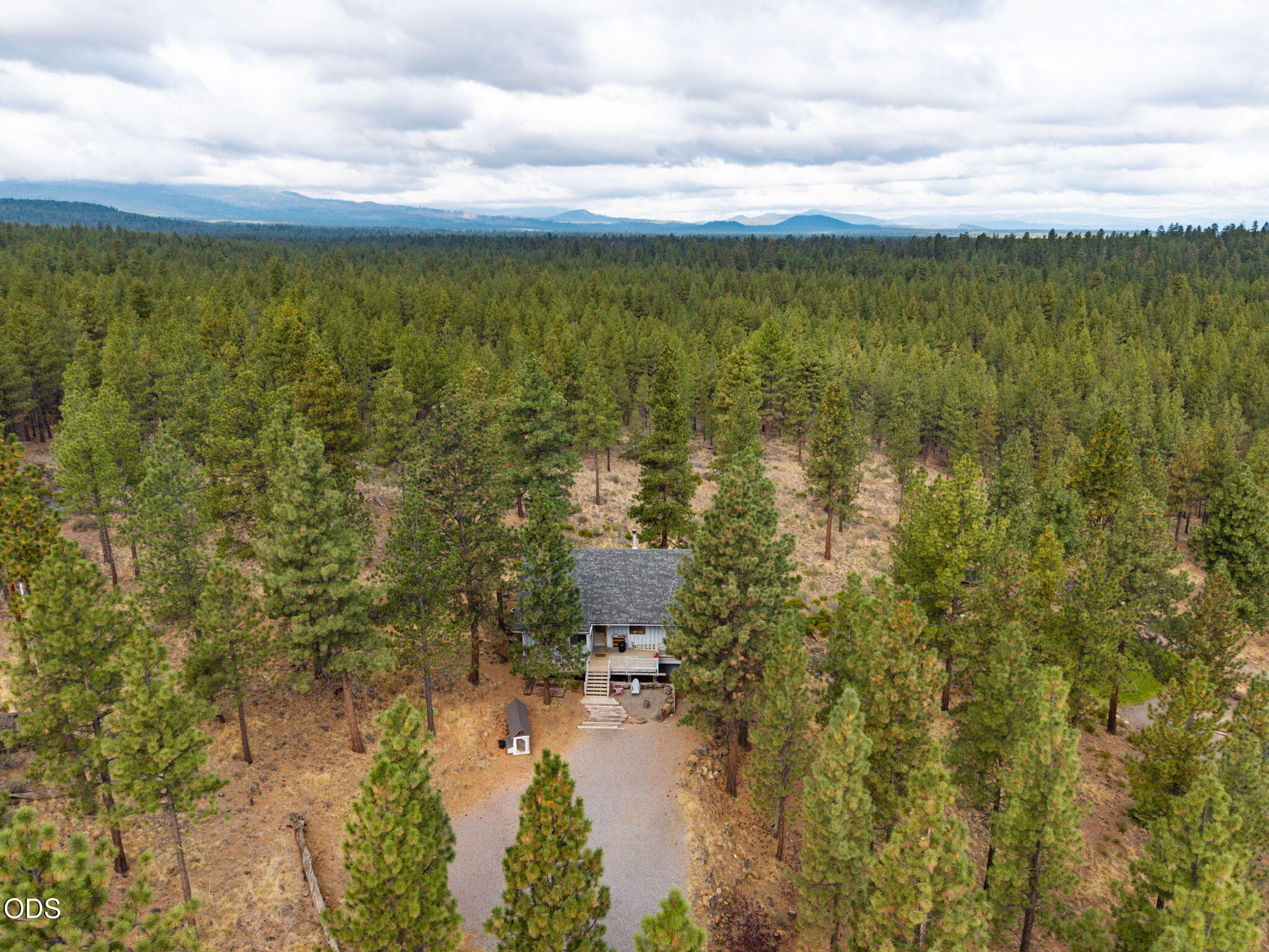 14857 Wildwing Road Sisters, OR 97759 - Photo 34 of 42 Gallery Image 34