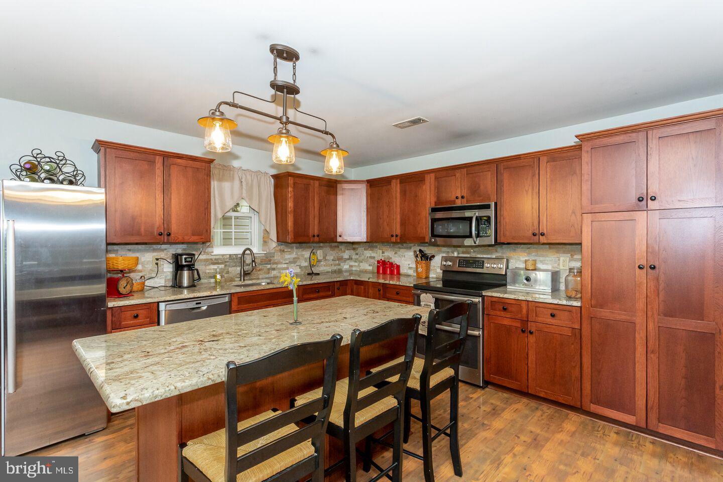 248 Stony Run Road Spring City, PA 19475 - Photo 5 of 32