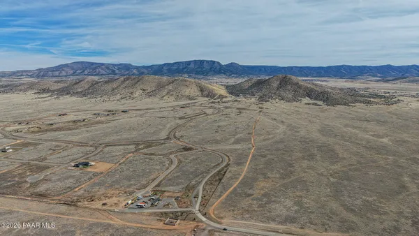 $179,900 | 10410 East Woven Gold Way, Prescott Valley, AZ 86315