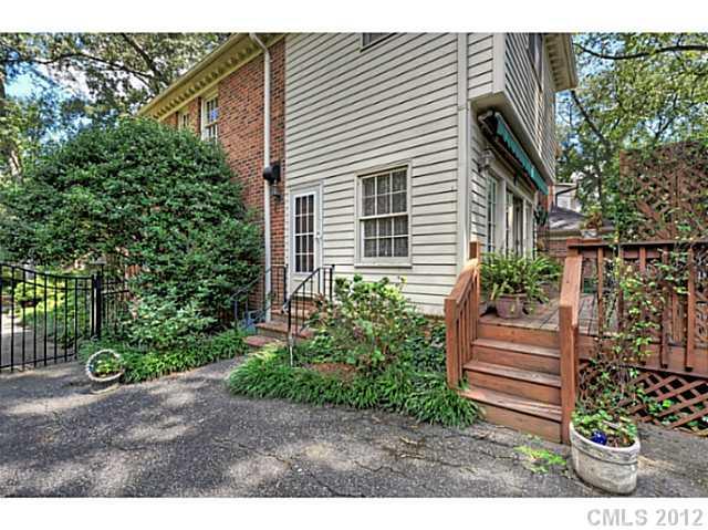2134 Norton Road Charlotte, NC 28207 - Photo 15 of 16 Gallery Image 15
