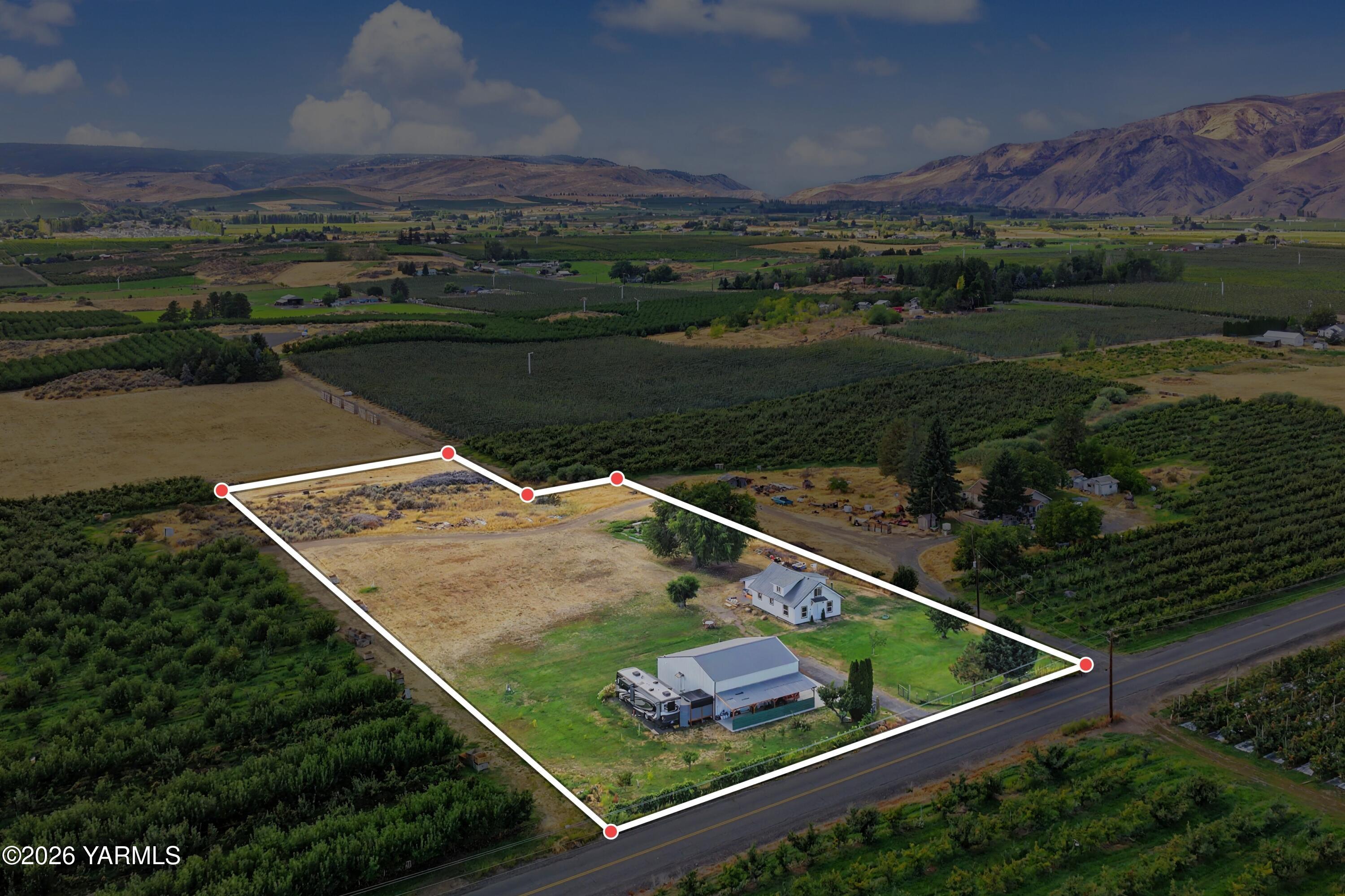 230 Potter Road Tieton, WA 98947 - Photo 24 of 24 61_edited-9_drone-high-1788511034670