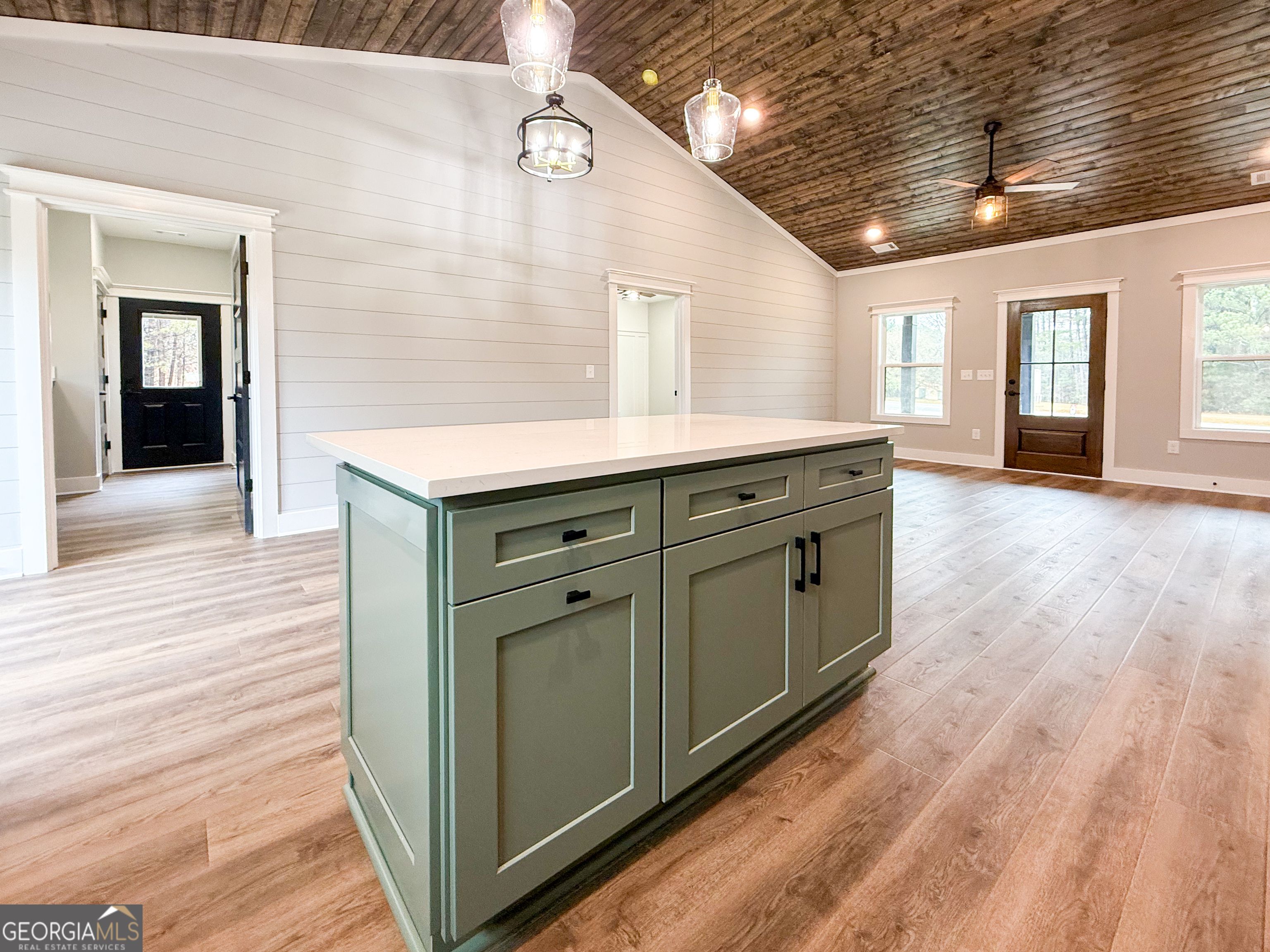 155 Hollywood Church Road Clarkesville, GA 30523 - Photo 6 of 22