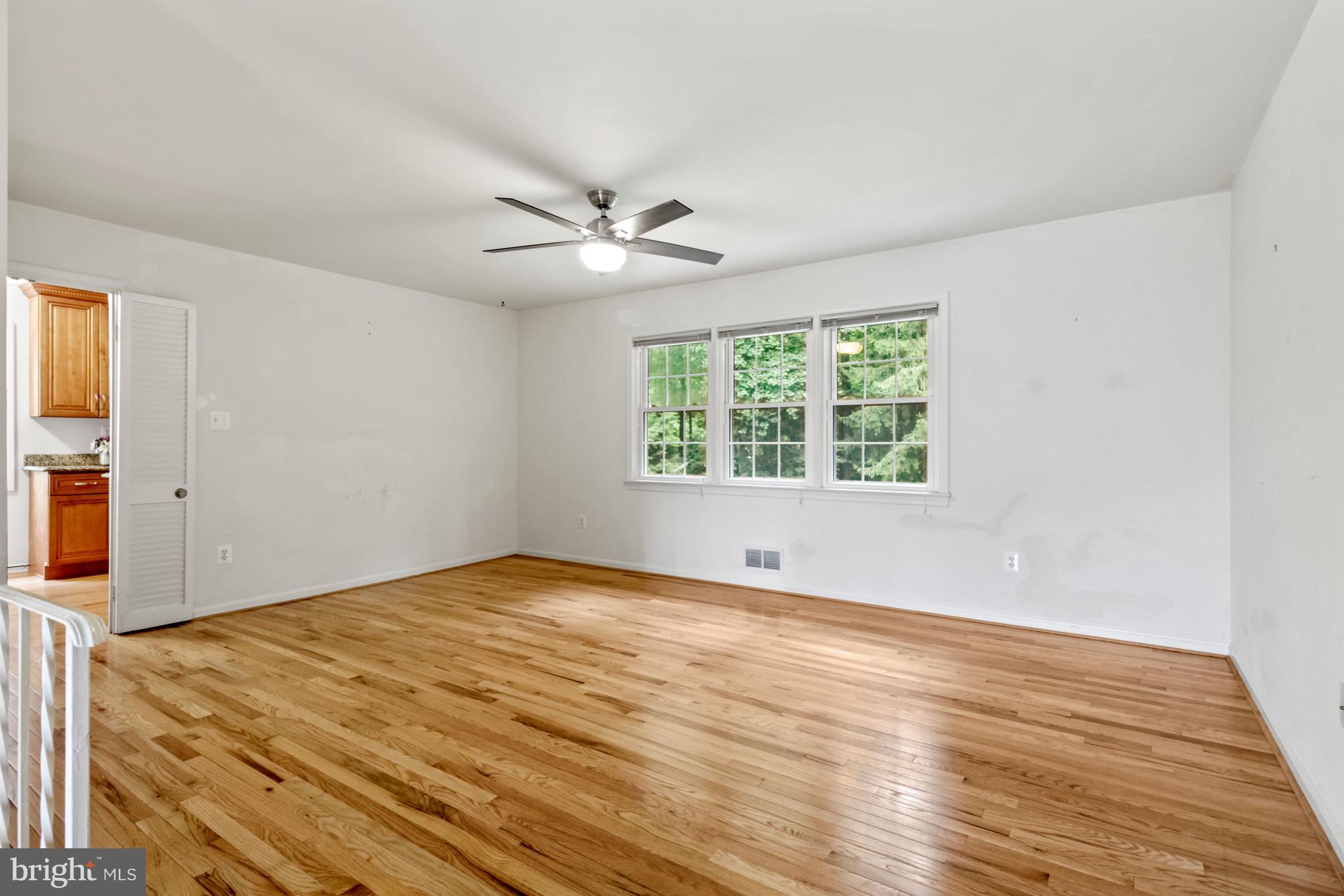 14908 Claude Lane Silver Spring, MD 20905 - Photo 11 of 37 Living Room