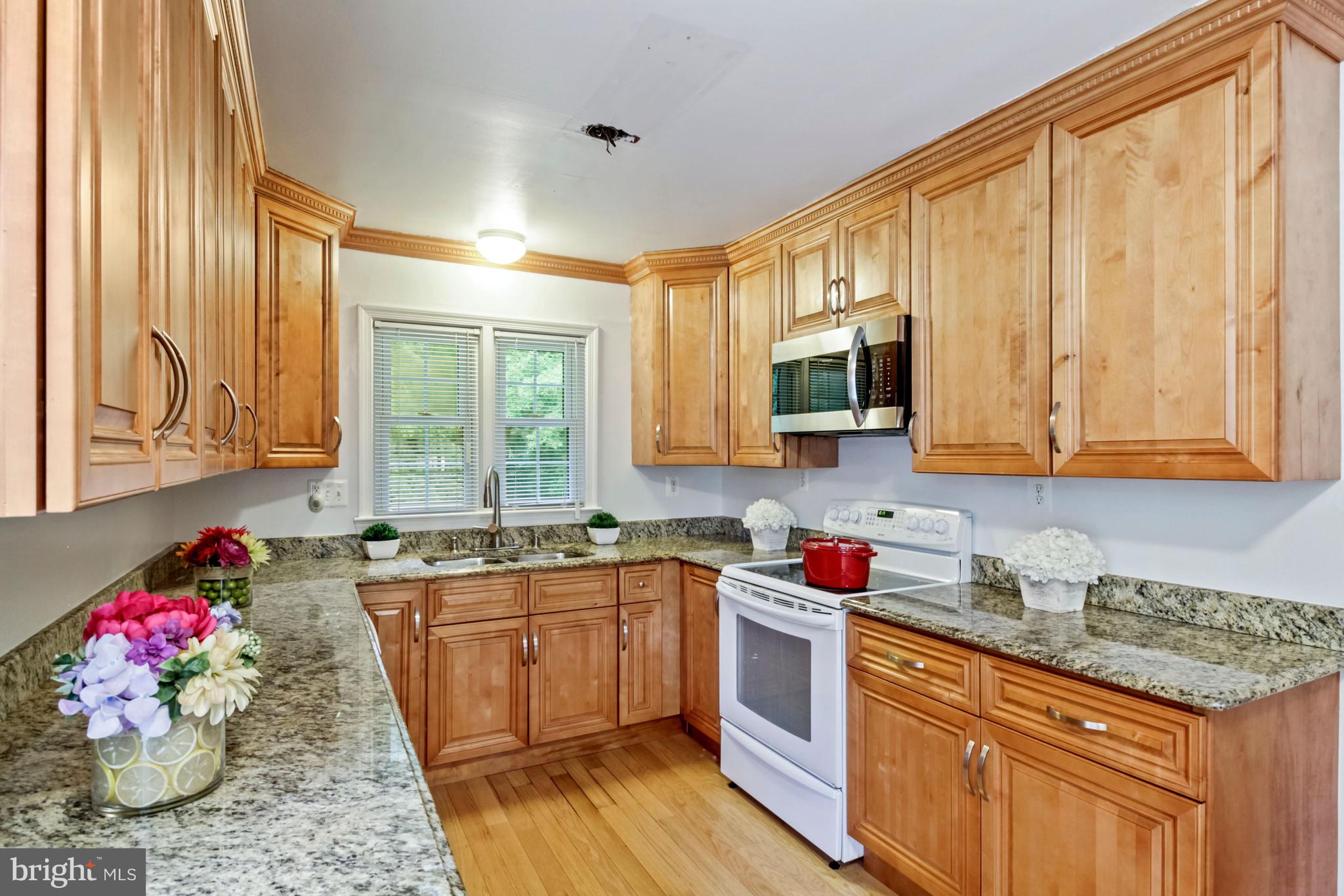 14908 Claude Lane Silver Spring, MD 20905 - Photo 21 of 37 Updated Kitchen with Granite Countertops