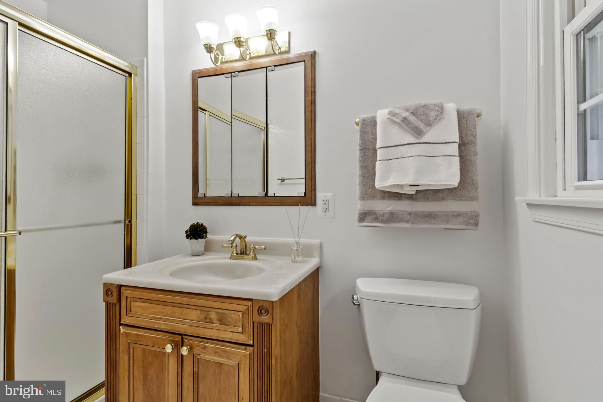 14908 Claude Lane Silver Spring, MD 20905 - Photo 24 of 37 Master Bathroom