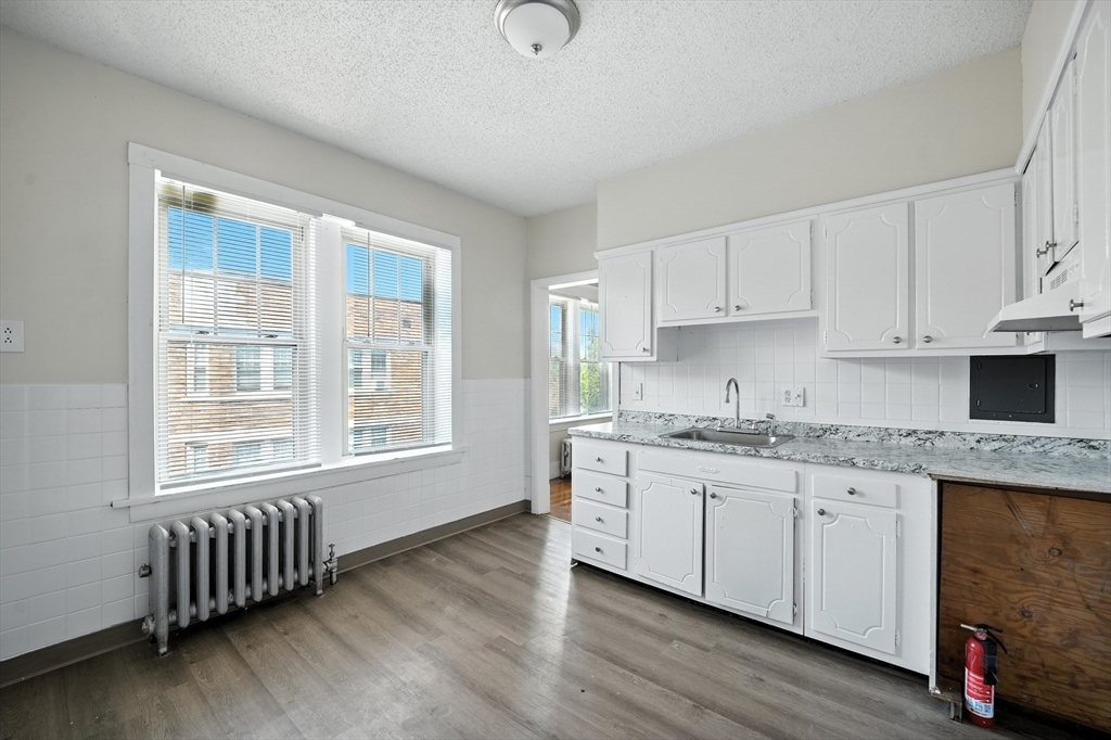 91 Sumner Avenue, Unit 8 Springfield, MA 01108 - Photo 2 of 8 Gallery Image 2