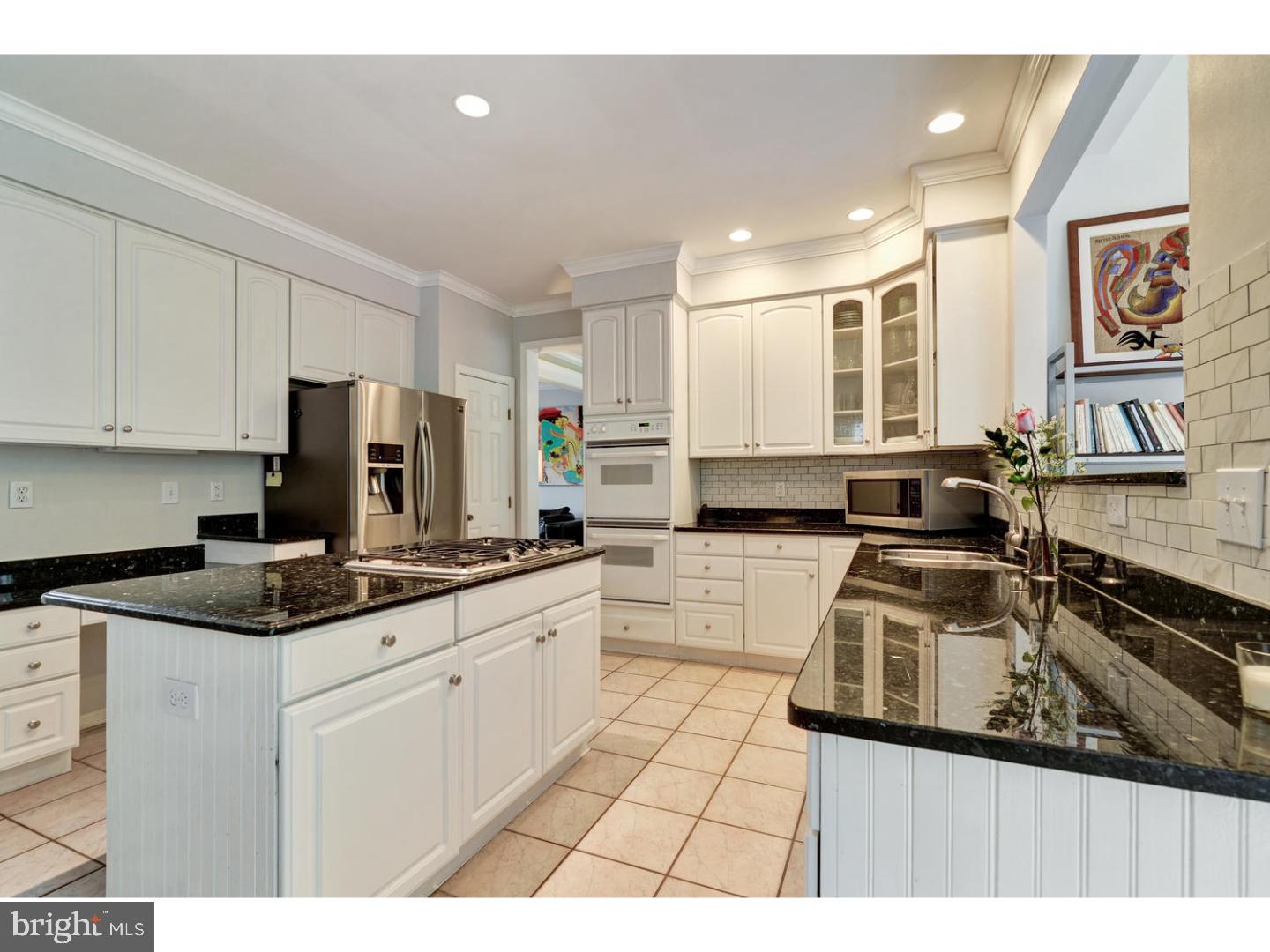 39 Avalon Road Pennington, NJ 08534 - Photo 9 of 23 Gallery Image 9