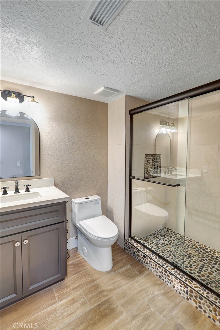 6113 Sard Street Rancho Cucamonga, CA 91701 - Photo 33 of 87 Downstairs Full Bathroom