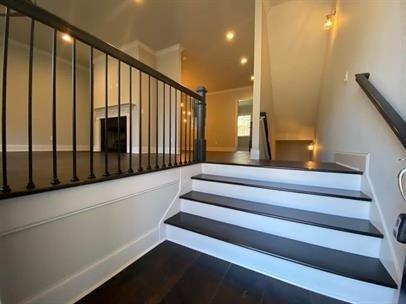 8025 Linfield Way Atlanta, GA 30350 - Photo 2 of 29