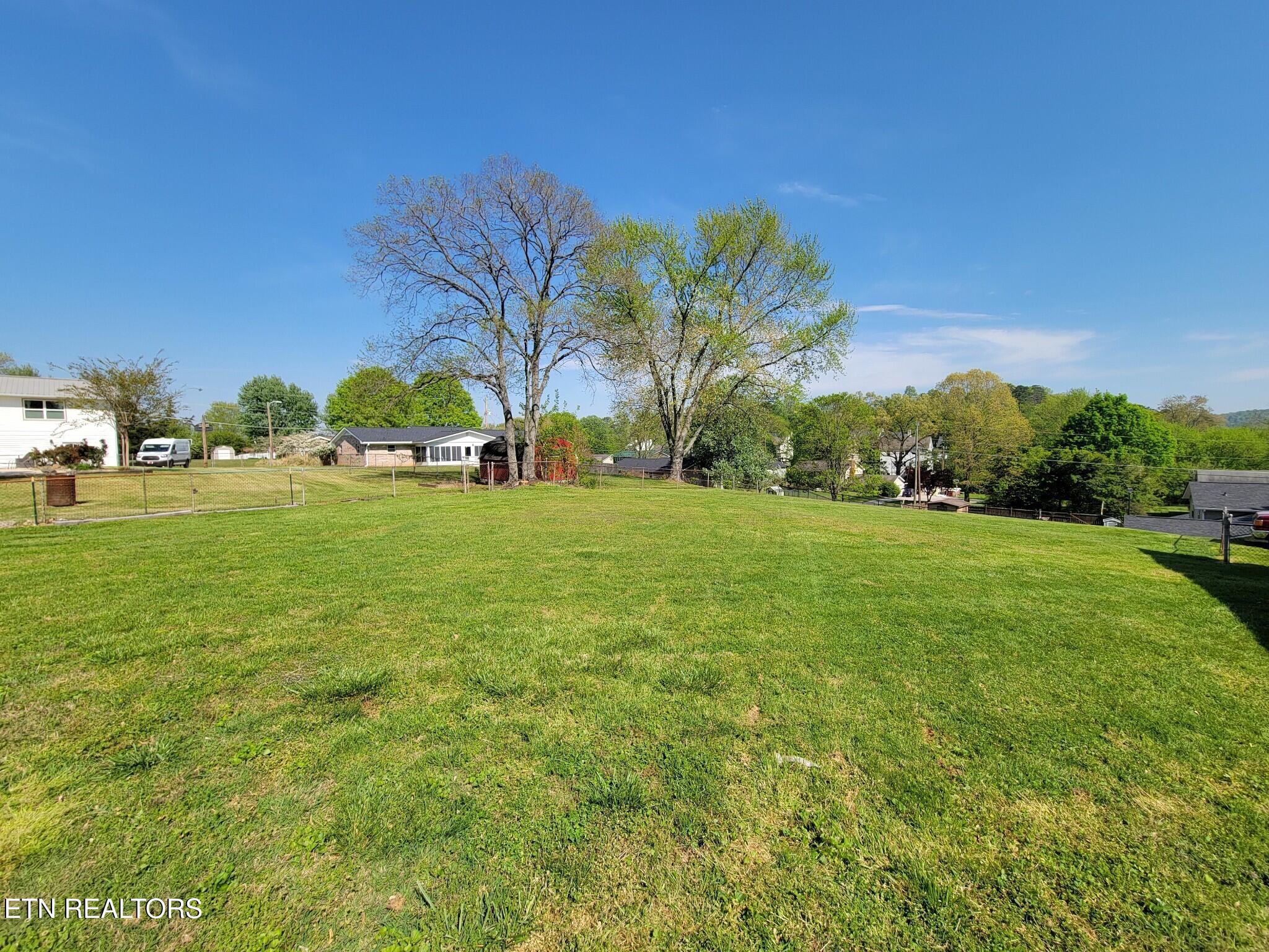 8008 Sharp Road Powell, TN 37849 - Photo 46 of 57 45