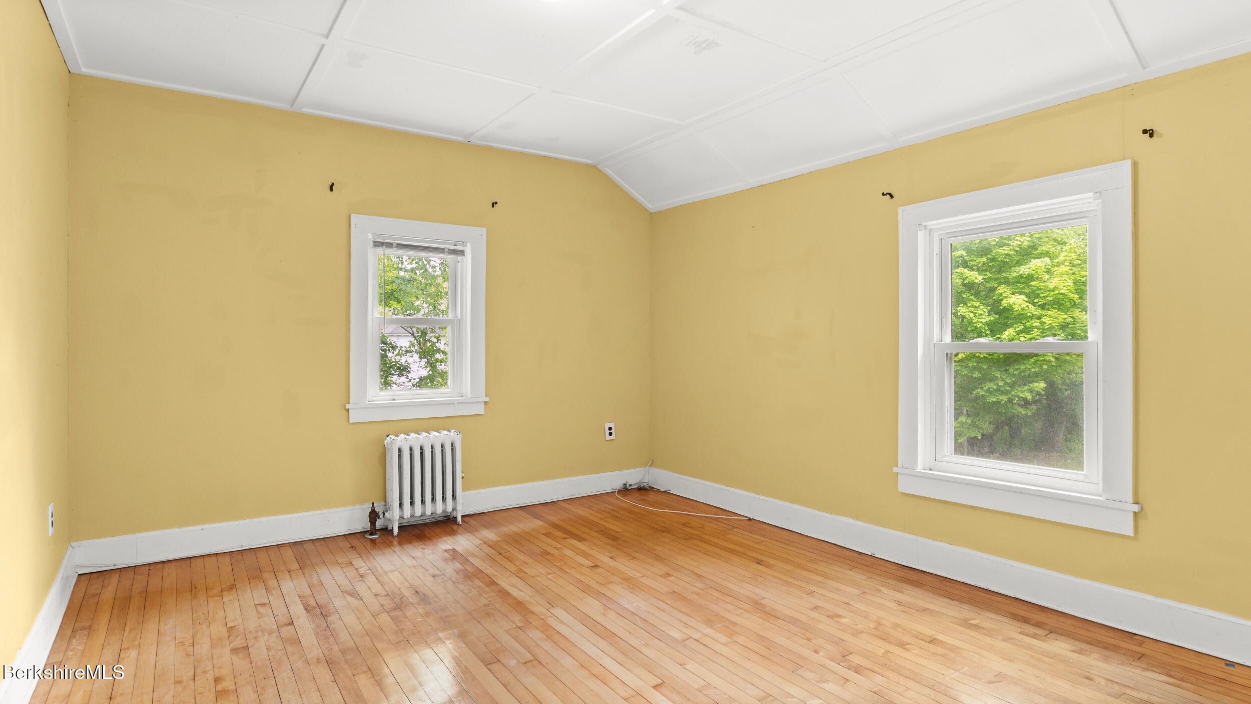 349 New Lenox Road Lenox, MA 01240 - Photo 18 of 22 Bedroom 1