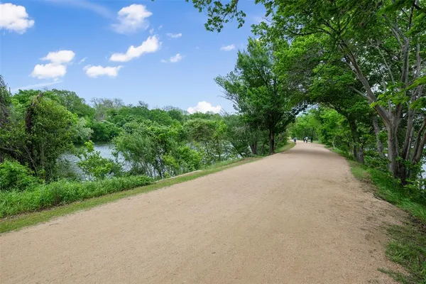 $2,395 | 74 Julius Street, Austin, TX 78702