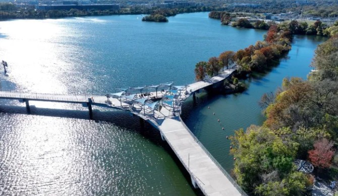 74 Julius Street Austin, TX 78702 - Photo 9 of 11 a view of lake