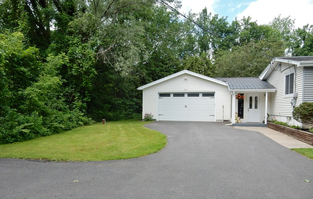 845 Durand Road Plattsburgh, NY 12901 - Photo 3 of 56 Gallery Image 3