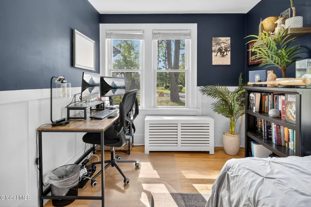 $289,900 | 1214 South Country Club Drive, Niskayuna, NY 12309