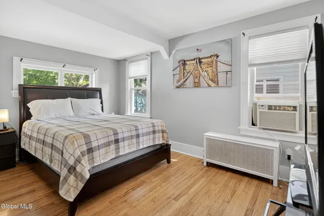 $289,900 | 1214 South Country Club Drive, Niskayuna, NY 12309