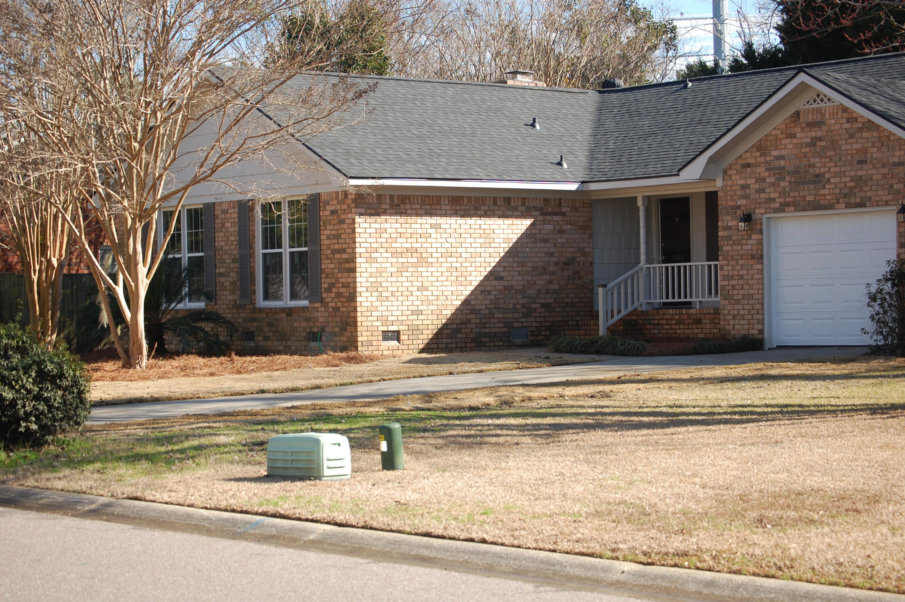 1588 Longview Road Mount Pleasant, SC 29464 - Photo 1 of 8 1588 Longview 291