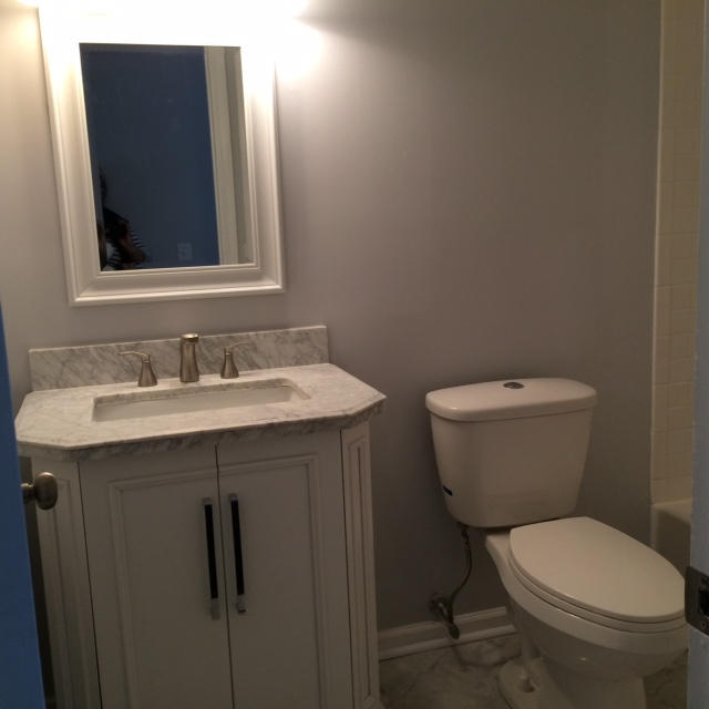 1588 Longview Road Mount Pleasant, SC 29464 - Photo 7 of 8 Hallway bathroom