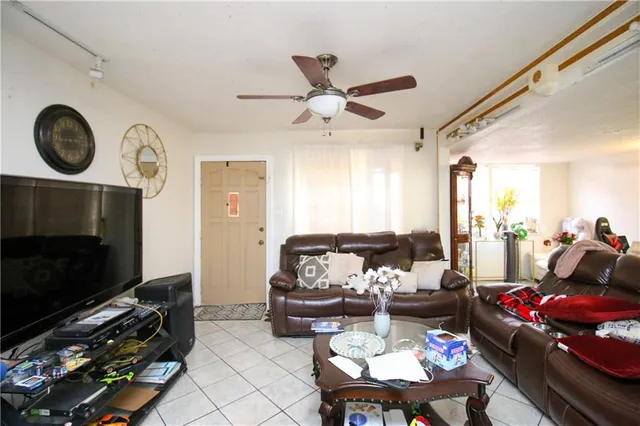 $169,000 | 1620 Maplewood Drive, Harvey, LA 70058