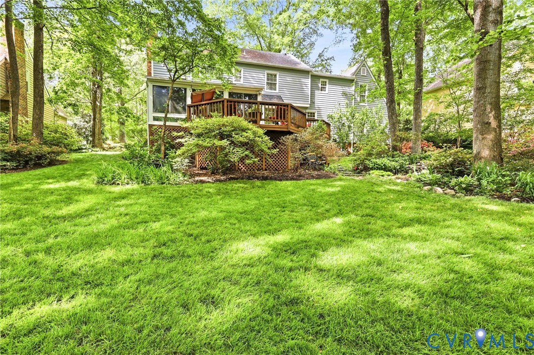 14310 Huntgate Woods Road Midlothian, VA 23112 - Photo 8 of 46 Gallery Image 8