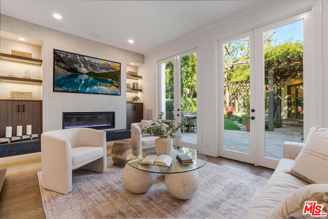 409 20th Street Santa Monica, CA 90402 - Photo 23 of 47