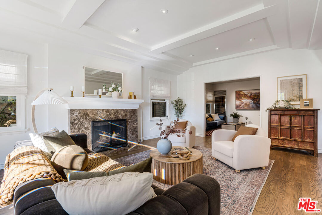 409 20th Street Santa Monica, CA 90402 - Photo 7 of 47