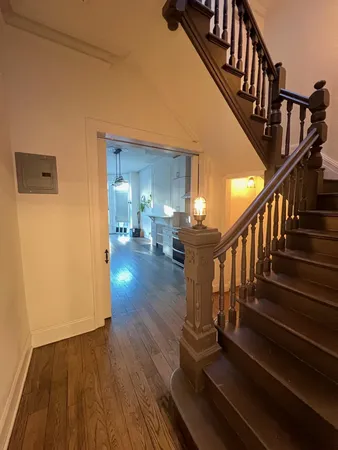 $9,700 | 122 Mercer Street, Jersey City, NJ 07302