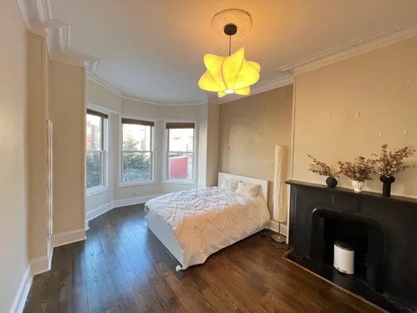 $9,700 | 122 Mercer Street, Jersey City, NJ 07302