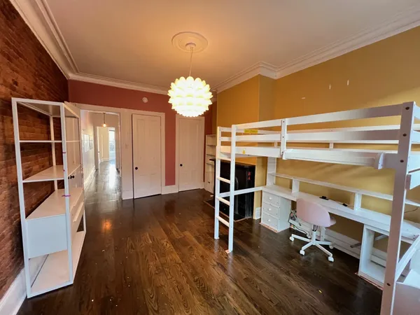 $9,700 | 122 Mercer Street, Jersey City, NJ 07302