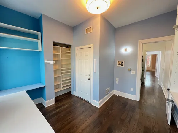 $9,700 | 122 Mercer Street, Jersey City, NJ 07302