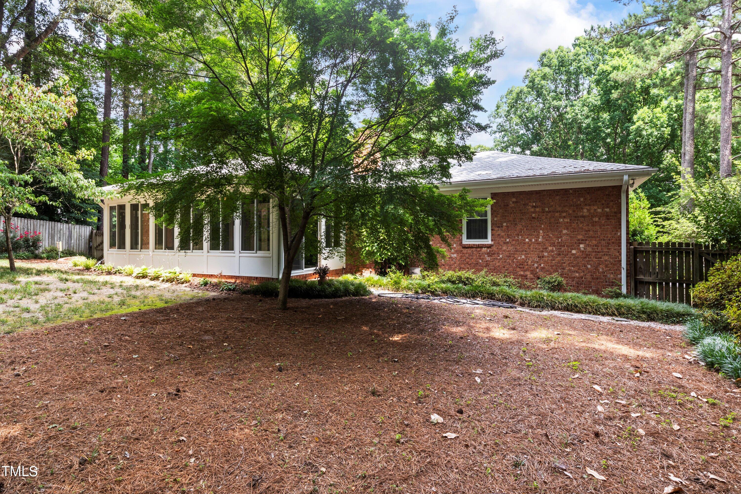 4809 Connell Drive Raleigh, NC 27612 - Photo 48 of 51 56-202406124809 Connell Dr057