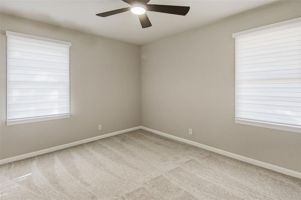 1704 Robin Road Pantego, TX 76013 - Photo 15 of 33 Gallery Image 15