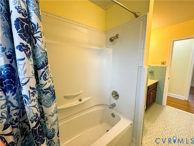 $2,441 | 904 Forestview Drive, Colonial Heights, VA 23834