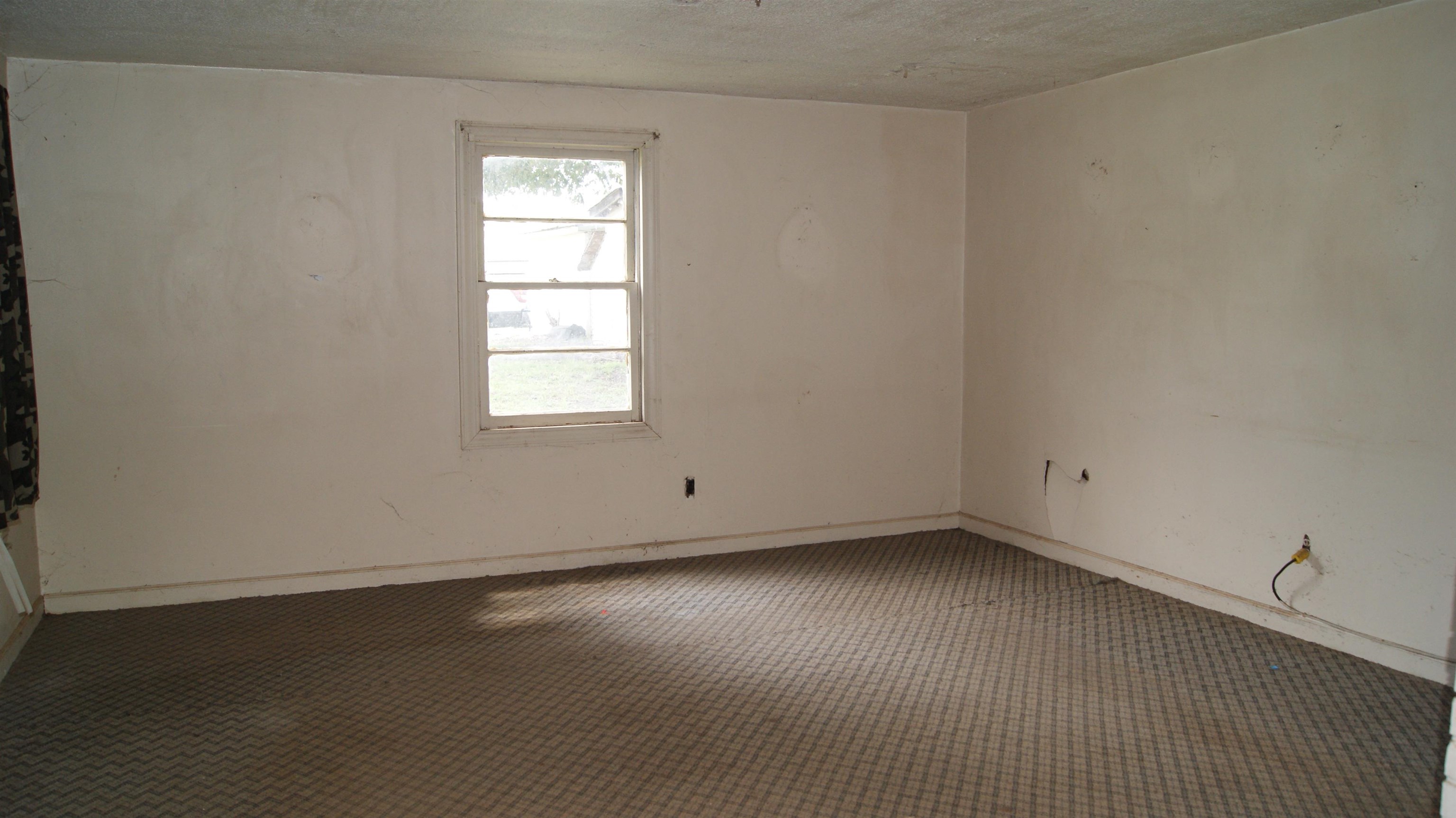 6470 Whitmire Highway Whitmire, SC 29178 - Photo 11 of 14