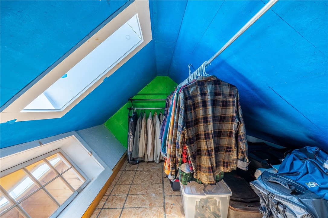 125 Touisset Road Warren, RI 02885 - Photo 12 of 45