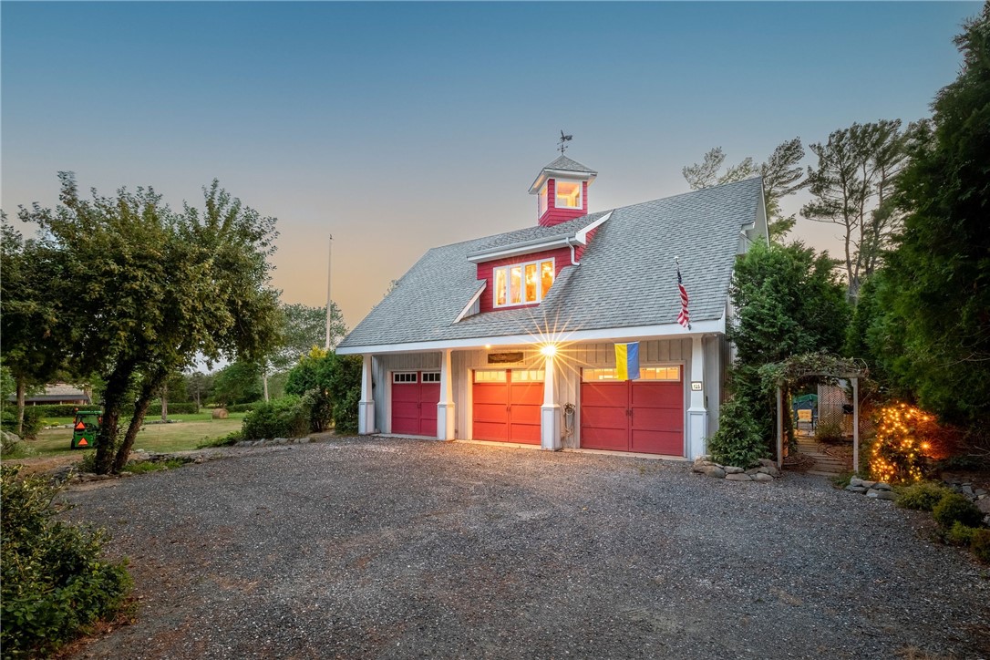 125 Touisset Road Warren, RI 02885 - Photo 2 of 45