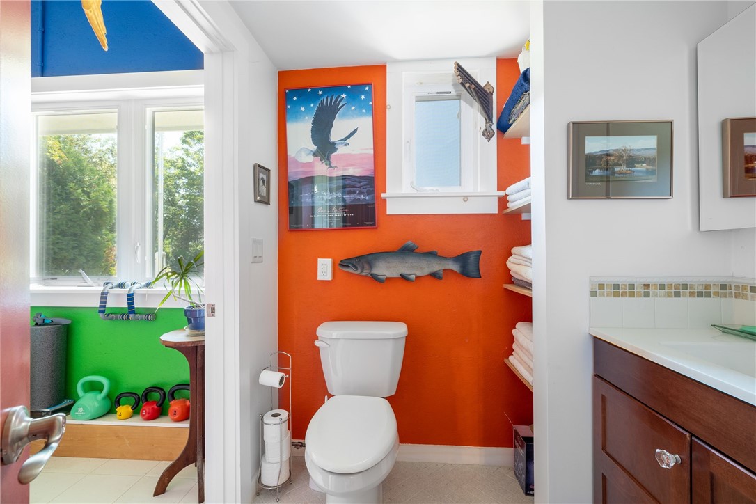 125 Touisset Road Warren, RI 02885 - Photo 23 of 45