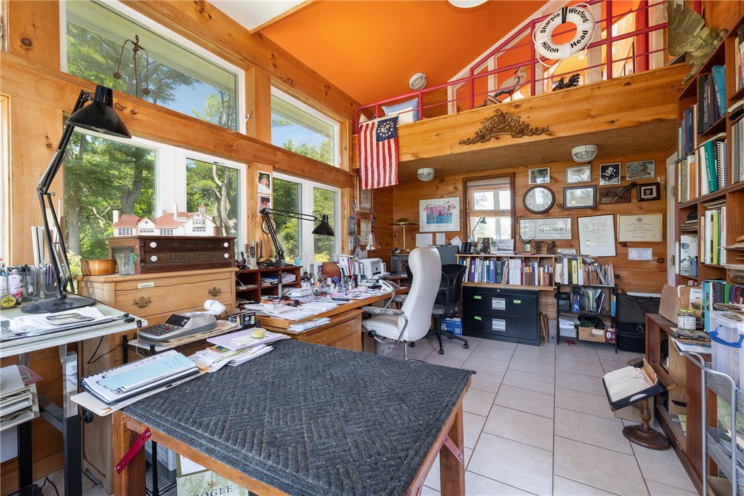 125 Touisset Road Warren, RI 02885 - Photo 25 of 45