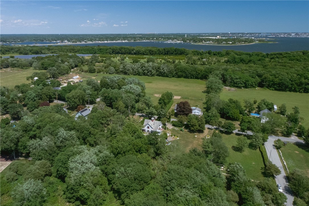 125 Touisset Road Warren, RI 02885 - Photo 35 of 45