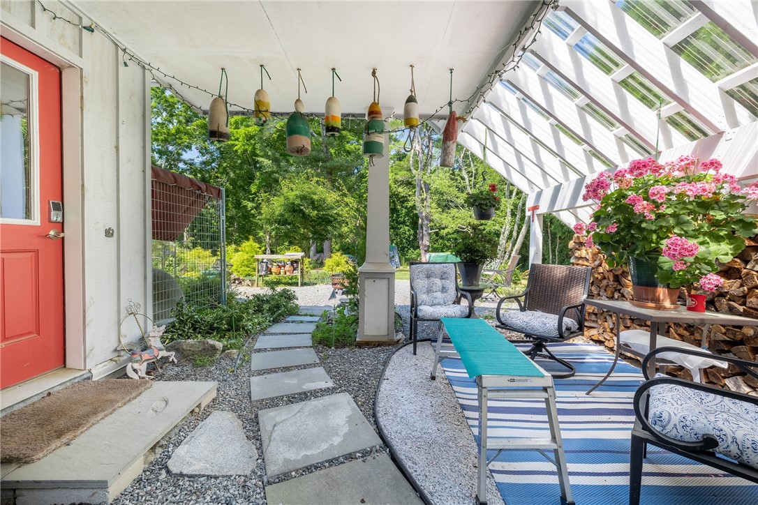 125 Touisset Road Warren, RI 02885 - Photo 41 of 45