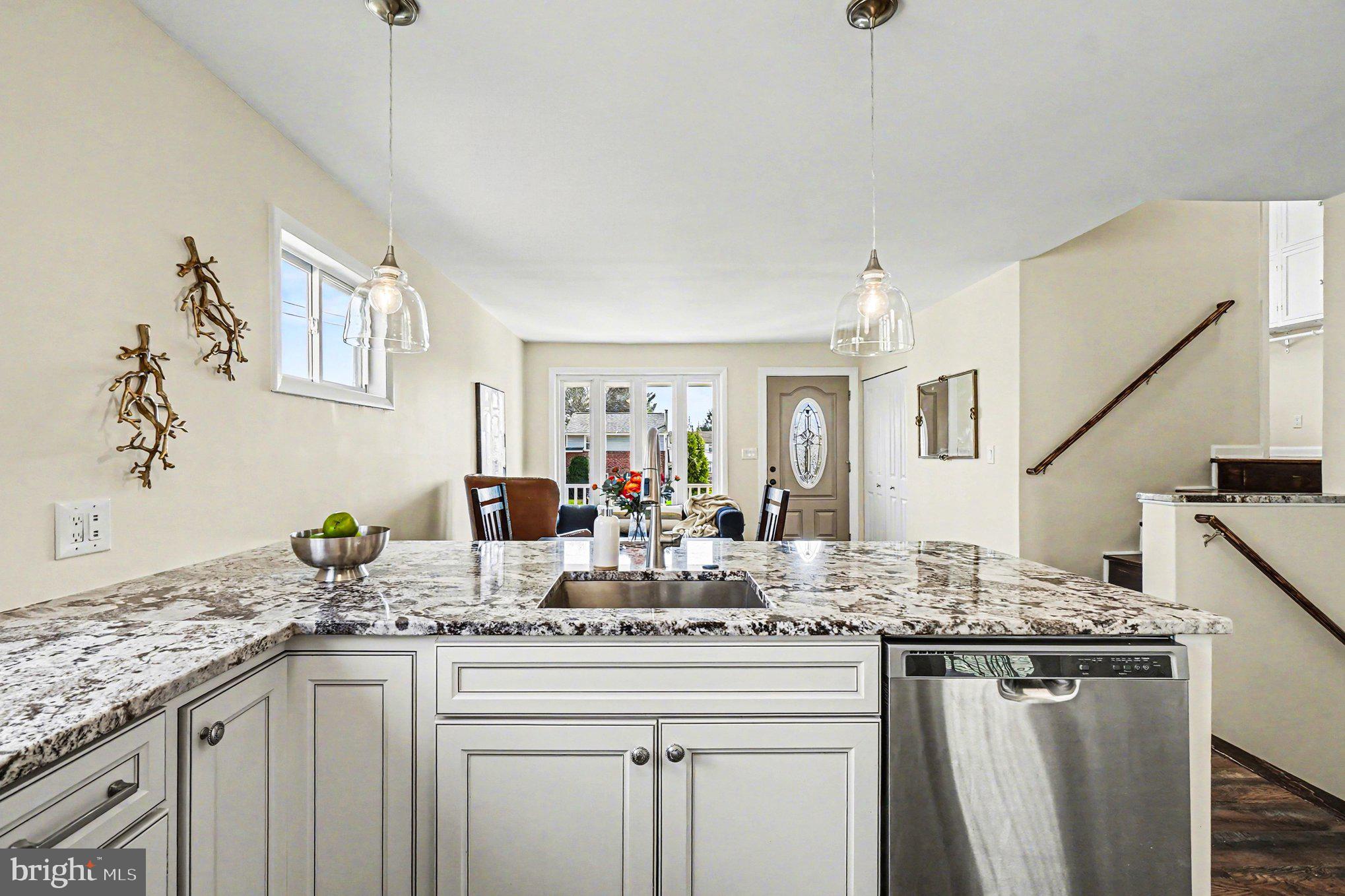 9102 Lamaze Road Baltimore, MD 21234 - Photo 12 of 33 Kitchen 4