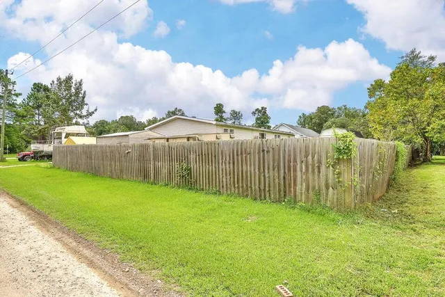 $174,900 | 3071 Old Highway 52, Moncks Corner, SC 29461