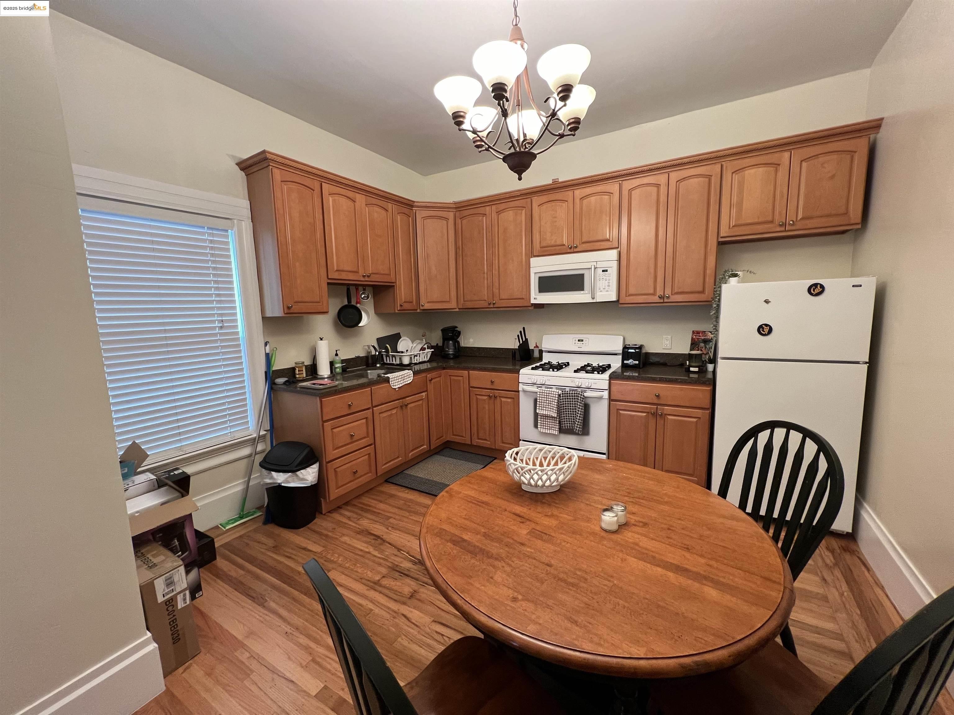 1425 Oxford Street Berkeley, CA 94709 - Photo 3 of 4