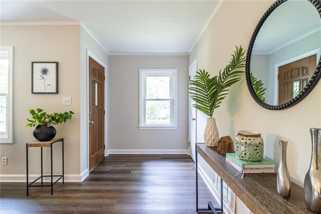 573 North Superior Avenue Decatur, GA 30033 - Photo 7 of 51