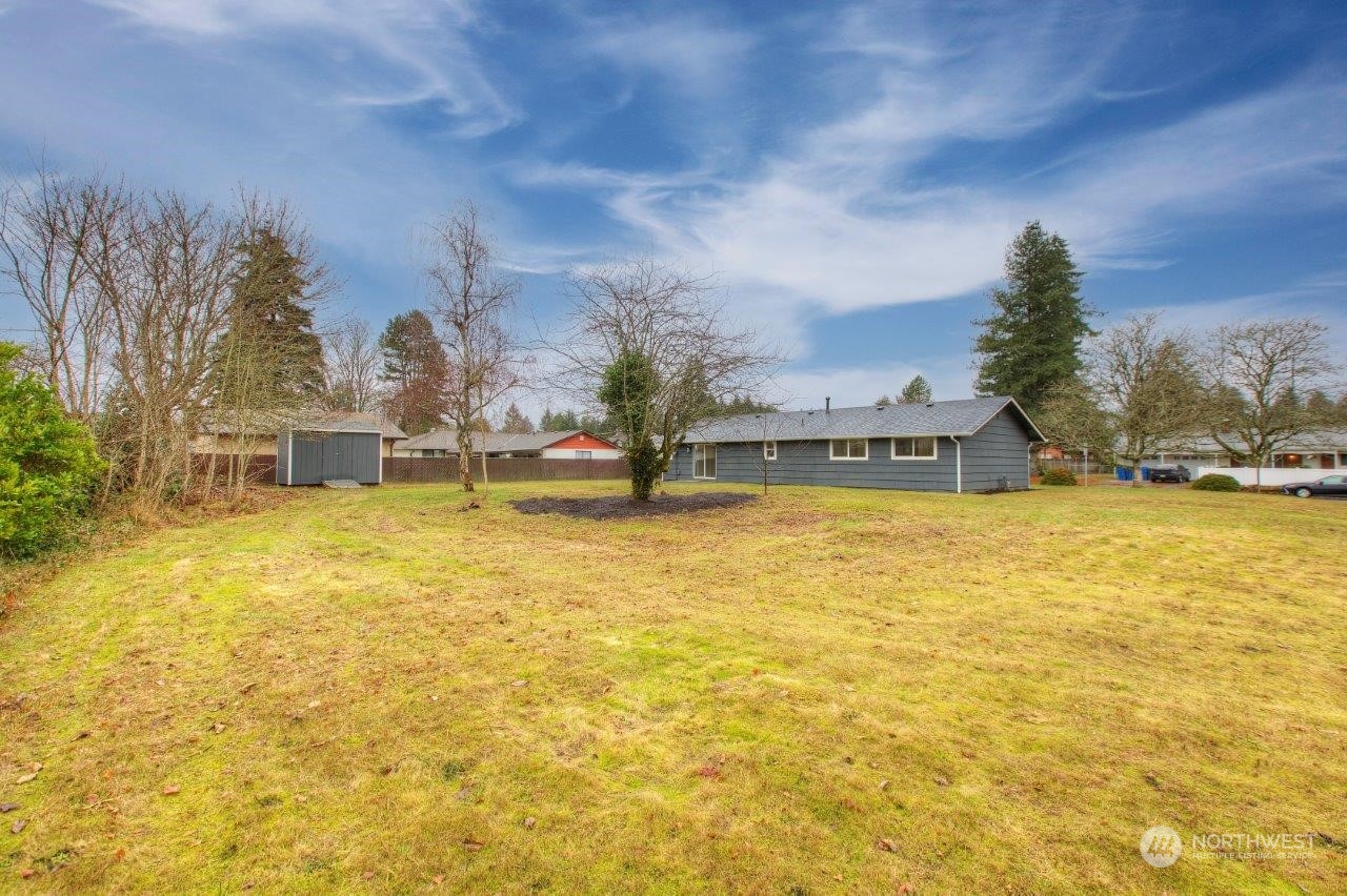 11703 Seminole Road Southwest Lakewood, WA 98499 - Photo 13 of 14 Gallery Image 13