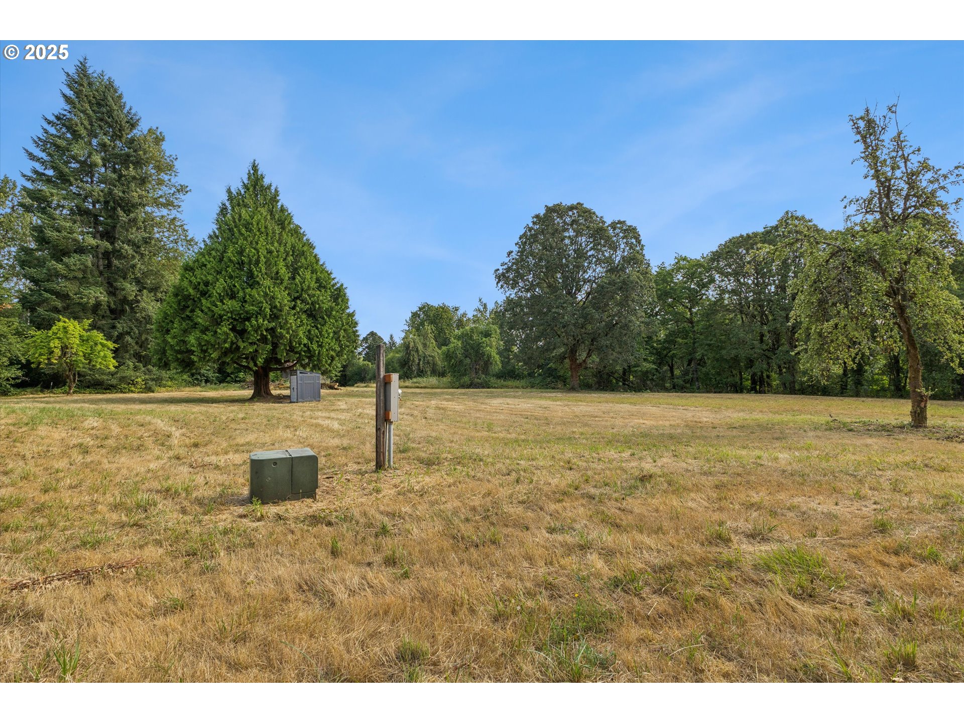 25900 Northwest St Helens Road Scappoose, OR 97056 - Photo 27 of 29 a view of a yard