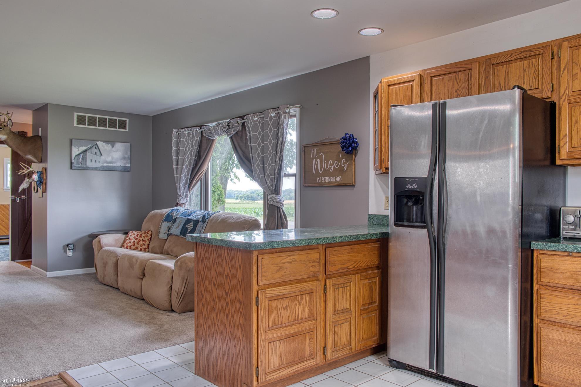 2200 East Riley Road Owosso, MI 48867 - Photo 5 of 34 50148402-6d33e59e-8399-4c2d-be76-af4816b00f7a.JPG