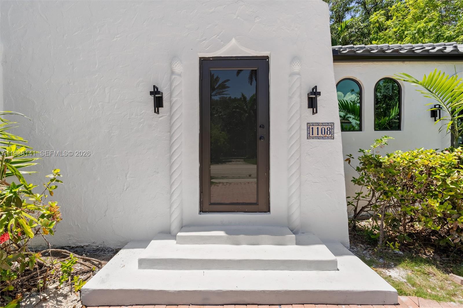 1108 Harrison Street Hollywood, FL 33019 - Photo 2 of 25
