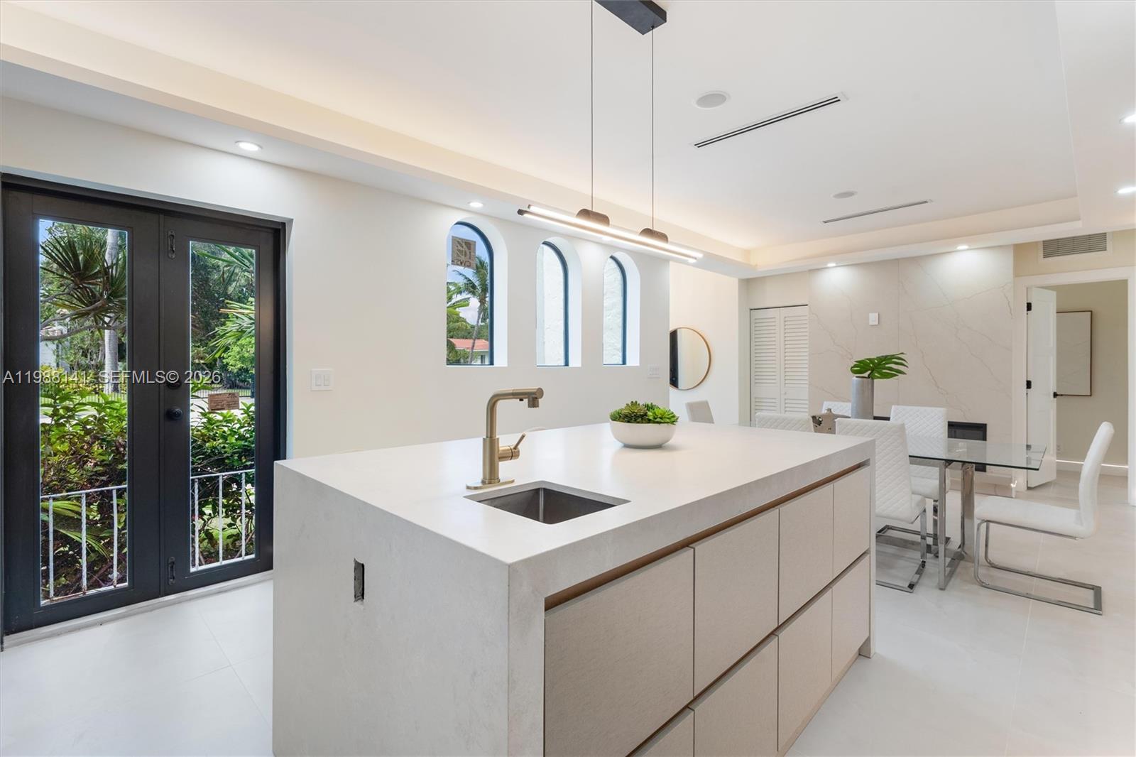 1108 Harrison Street Hollywood, FL 33019 - Photo 6 of 25